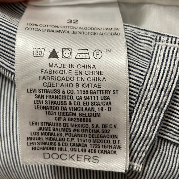 Mens Dockers Cotton Flat Front Shorts - Picture 5 of 5